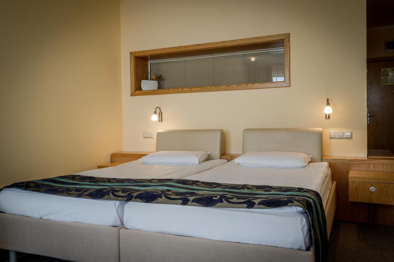 Kaliakra Beach Hotel Albena Exterior foto
